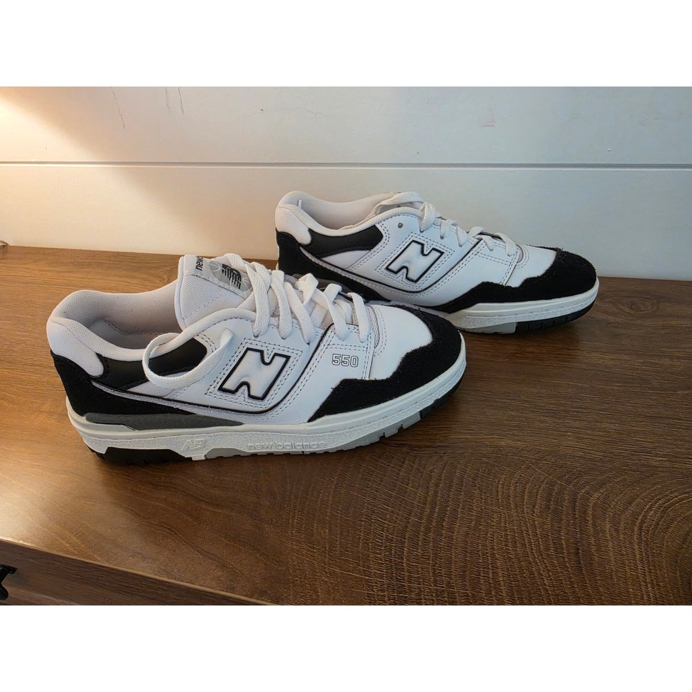 New Balance 550 White Black Sneakers GSB550CA Kids Size 6 / Womens 7.5